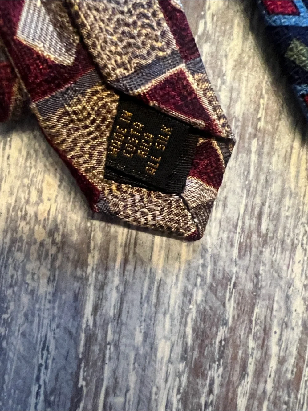 Assorted set of 4 Men's Burgundy, red & Blue patterned  Ties. Business Style